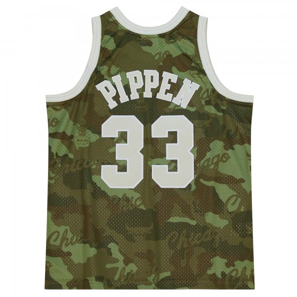 Men's Chicago Bulls Scottie Pippen Mitchell & Ness Camo Hardwood Classics 1997/98 Ghost Green Swingman Jersey